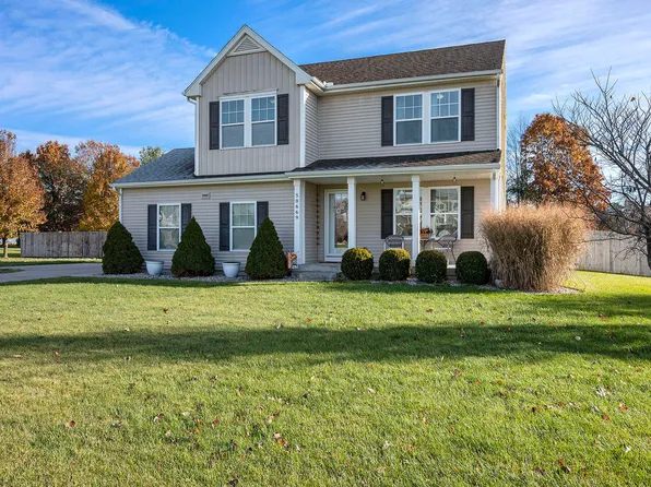 50669 Rebecca Dr, Paw Paw, MI 49079