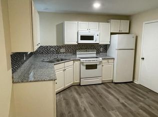 115 Hampton Dr, Crestview, FL 32539