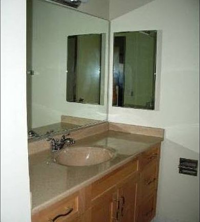 3rd image of 1560 N Sandburg Ter APT 1912J