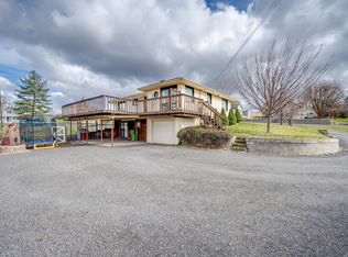 504 3rd St, Endicott, WA 99125