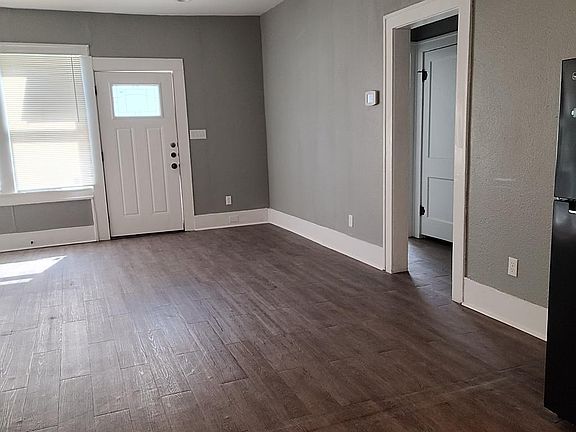 5th image of 2 Pearl Ct
