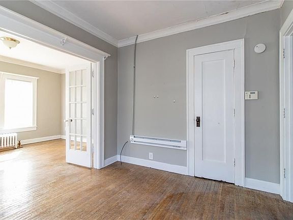3rd image of 3704 N Pennsylvania St #2