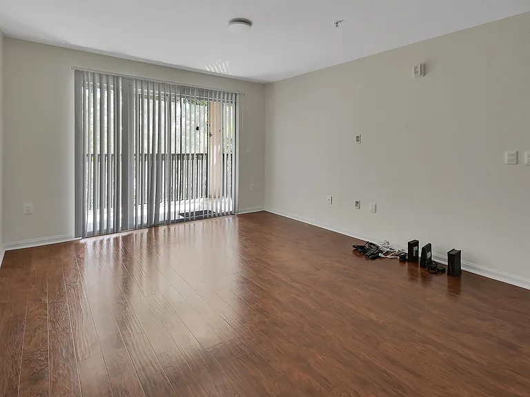 940 Village Trl #8-206 — Photo 10