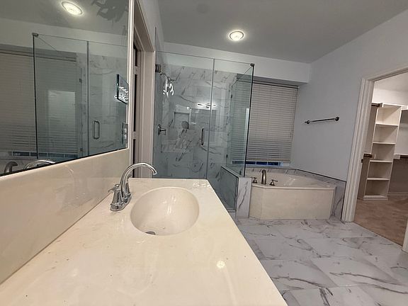 5th image of 12177 Salt Grass Ln