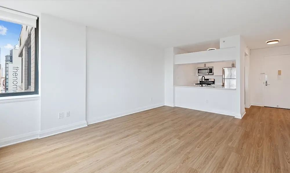 800 6th Avenue — Photo 3