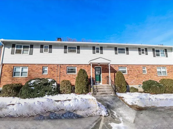 490 Oak Avenue APT 44, Cheshire, CT 06410