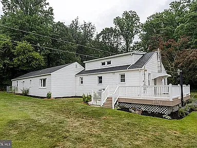 4 bed, 2031 sqft, $3,000 — Photo 4