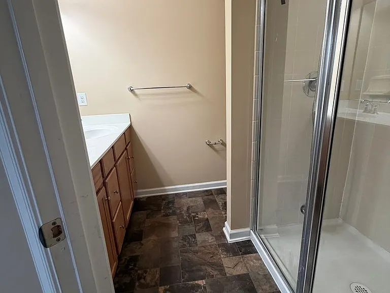 4376 Pickney Ln — Photo 12