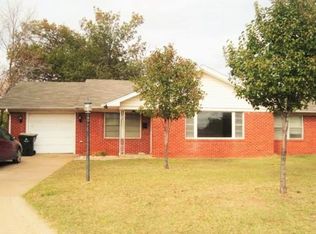 2017 W Cedar Ave, Duncan, OK 73533