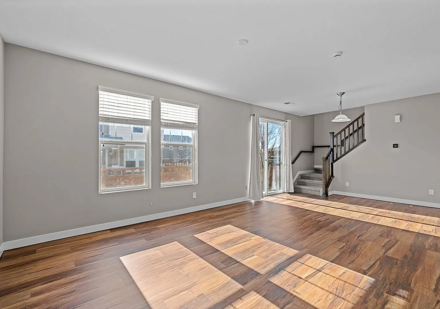 2331 W 164th Pl — Photo 3