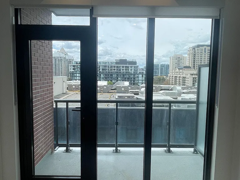 699 Sheppard Ave E #1005 — Photo 5