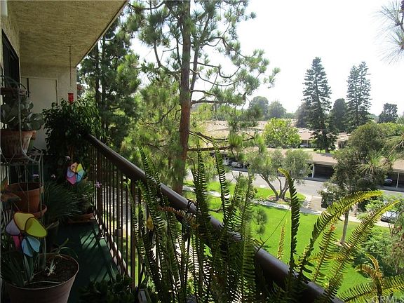 2nd image of 13601 Del Monte Dr #M17-81c