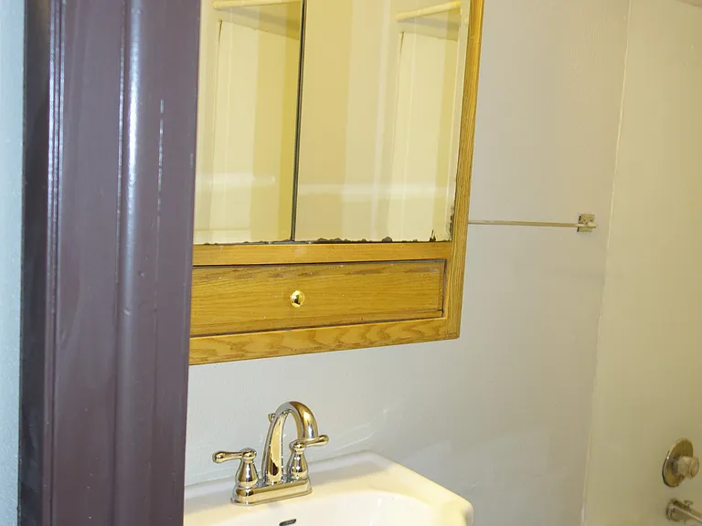 445 State Ave — Photo 44
