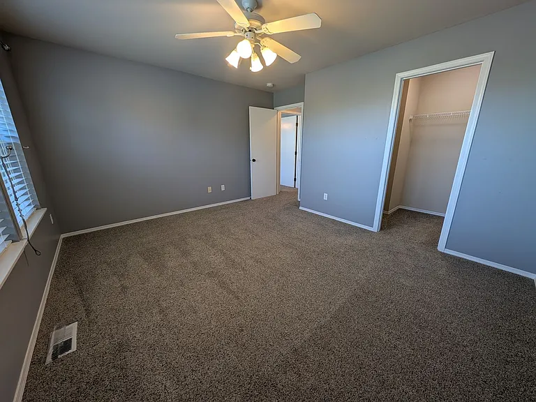 2233 Wallace Loop — Photo 19