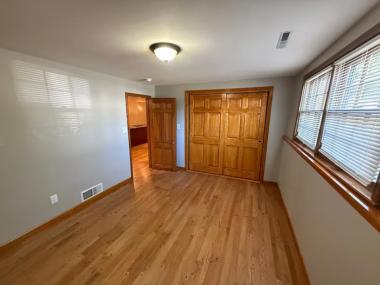 2500 Bluff Blvd — Photo 48