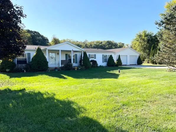 9575 Webb Summit Rd SE, Bremen, OH 43107