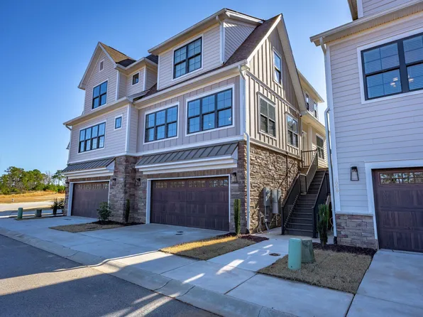 1016 Manarola Rd, Lexington, SC 29072