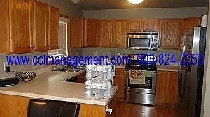 5103 Linden Pkwy — Photo 2
