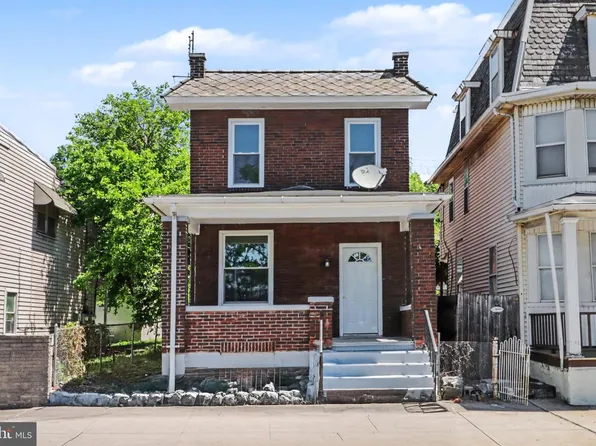 547 S Front St, Steelton, PA 17113