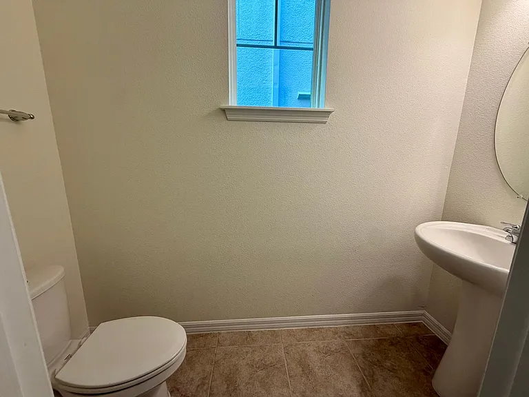 9137 Grand Island Way — Photo 22