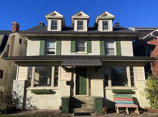 228 9th Ave, Huntington, WV 25701