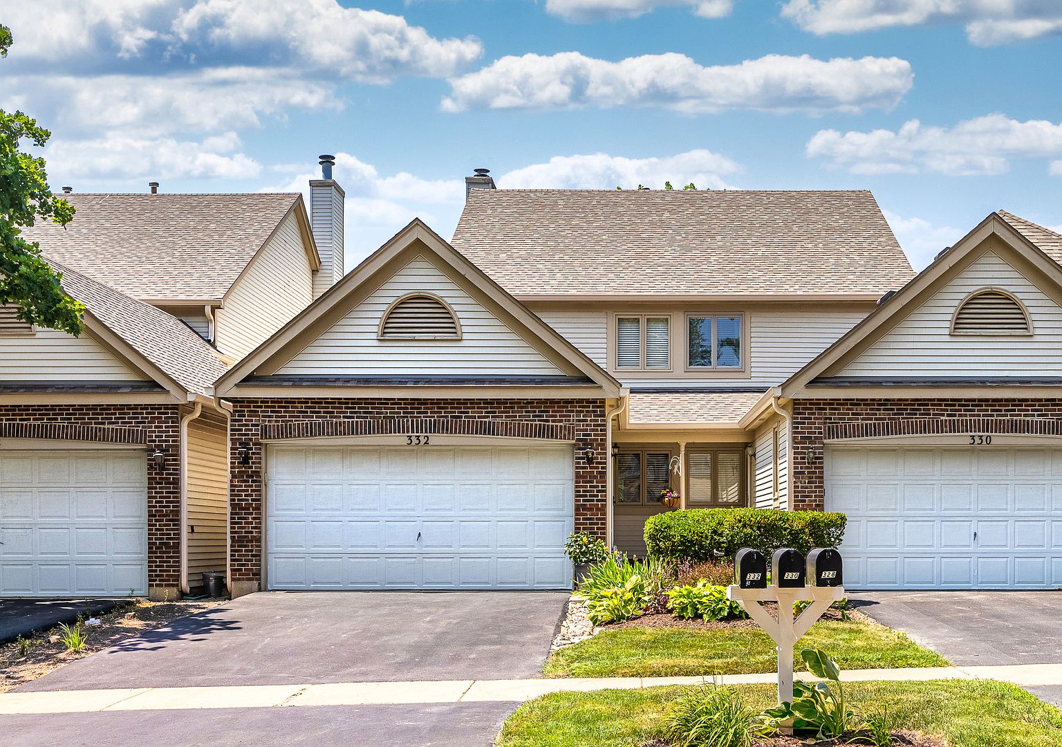 332 Bristol Ln, Fox River Grove, IL 60021 MLS 11898270 Zillow