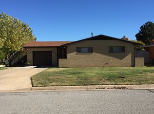 2212 3rd Ave, Dodge City, KS 67801
