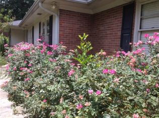 650 Glenforest Rd, Sandy Springs, GA 30328