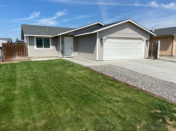 1385 Gemstone St, Othello, WA 99344