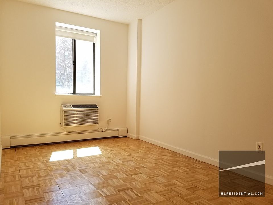 1st image of 9848 Queens Blvd