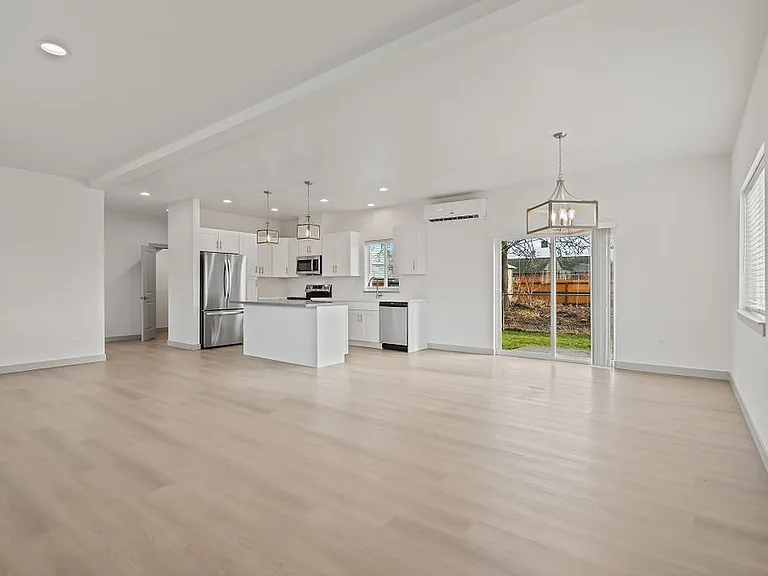 801 N 24th Ave #A — Photo 13