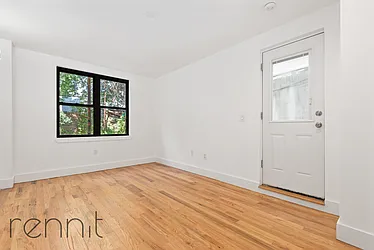 Rented by Rennit Inc.