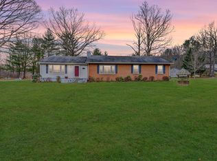 4074 Bradshaw Rd, Salem, VA 24153