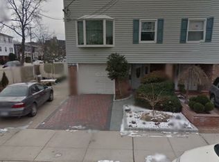 20820 15th Dr #2, Bayside, NY 11360
