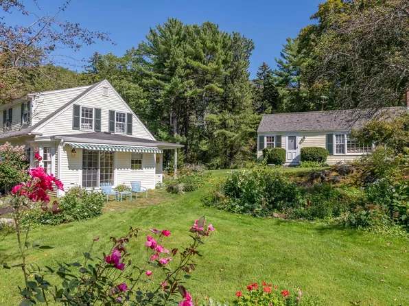 30 S Maine St, Kennebunkport, ME 04046