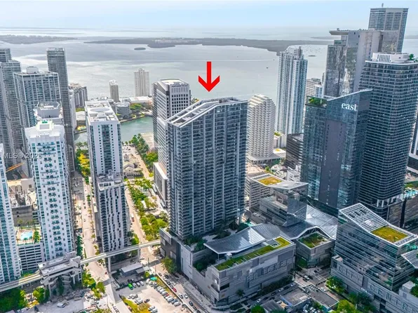 68 SE 6th St APT 2306, Miami, FL 33130