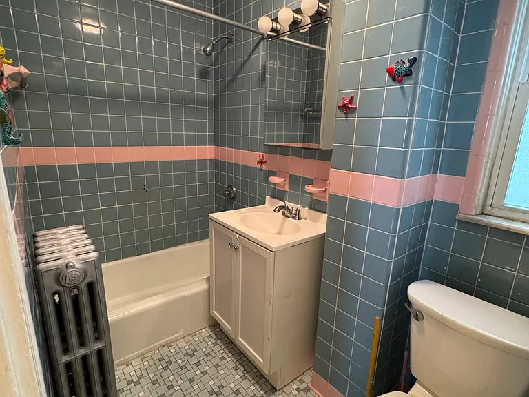 234 Cypress St #5 — Photo 4