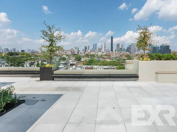 33 4th Street #309, photo 5