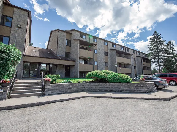 1375 Kensington Pkwy, Brockville, ON K6V 6L5