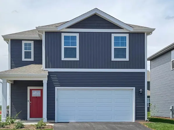 1370 Grand Tetons Dr, Pingree Grove, IL 60140