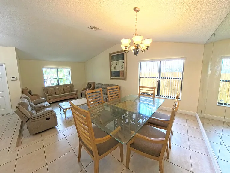 13484 Jonquil Ct — Photo 5