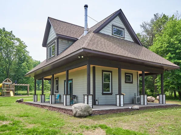 3126 44th St SW, Pequot Lakes, MN 56472