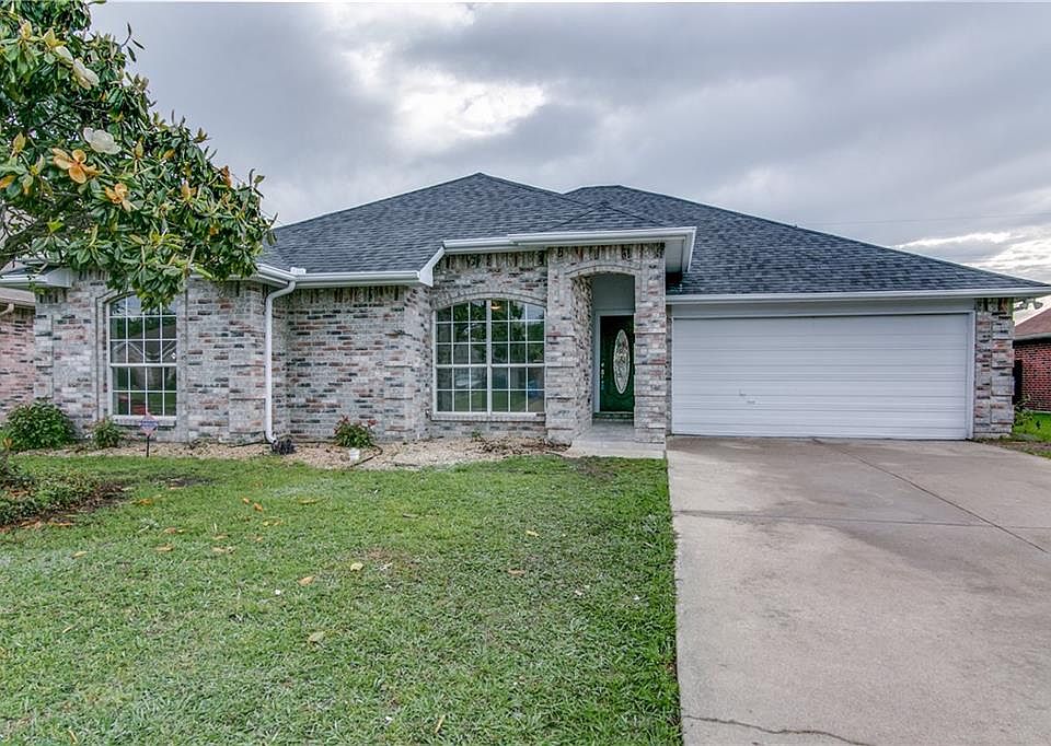 1st image of 5710 Cypress Dr