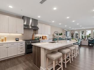 800 Grand Ave #105, Carlsbad, CA 92008