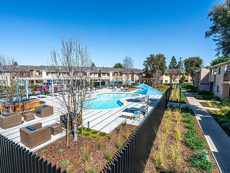 Madison Newport Apartment Homes — Photo 8