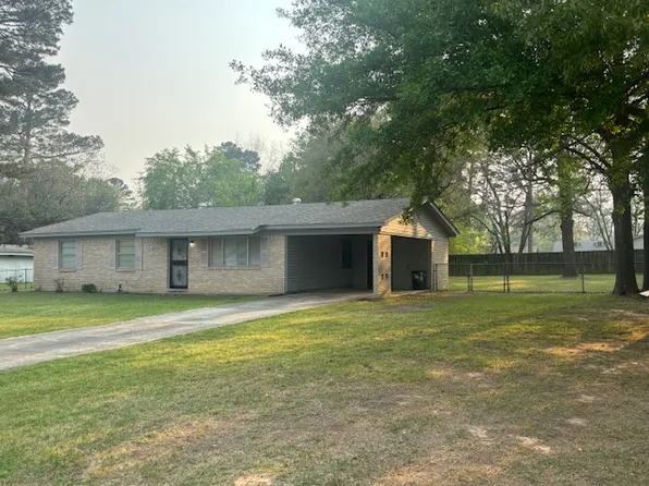 600 Central Ave, Wake Village, TX 75501