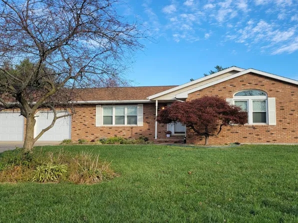 1312 Jonathan Dr, Olney, IL 62450