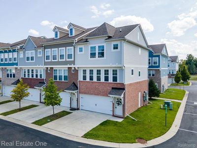 69 Kaprol Dr, Troy, MI, 48098