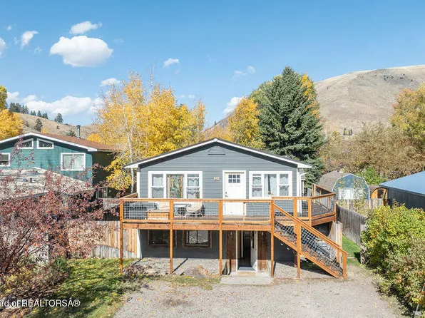 35 Crabtree Ln, Jackson, WY 83001