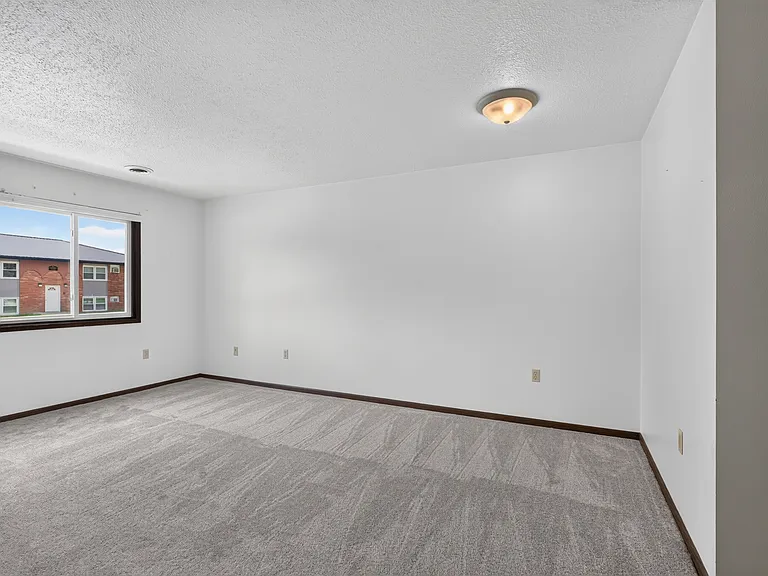 322 Cedar Crest Dr #A — Photo 3